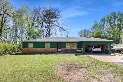 403 NW 14th St, Atkins, AR 72823