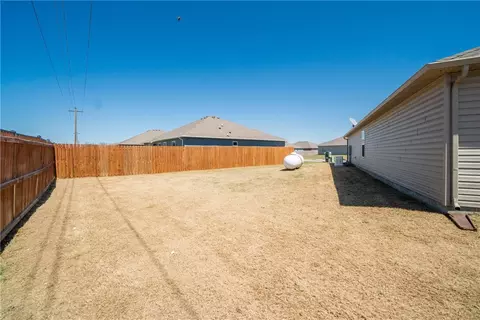 Exterior - 701 Belhaven Rd, Centerton, AR 72719 photo 3 of 3