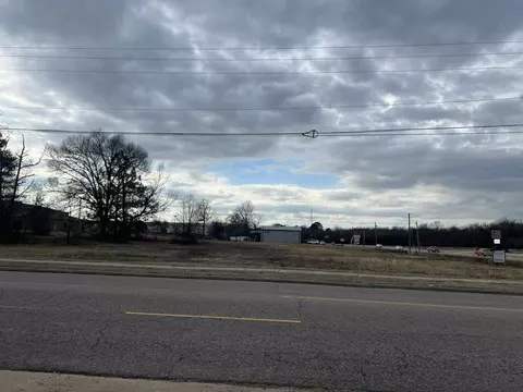 E Parkway Drive, Russellville, AR 72802