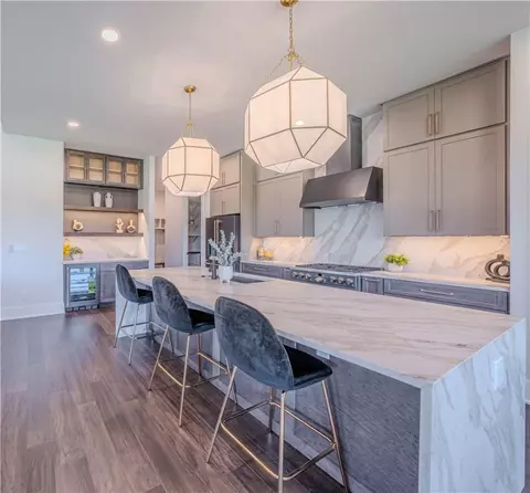6600 SW Heartbeat St, Bentonville, AR 72713