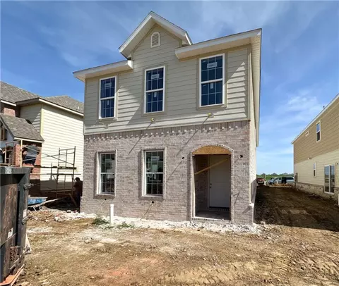 4388 W Bronco Dr, Fayetteville, AR 72704