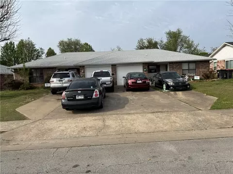 2916 Adrian Ave, Springdale, AR 72764 photo 6