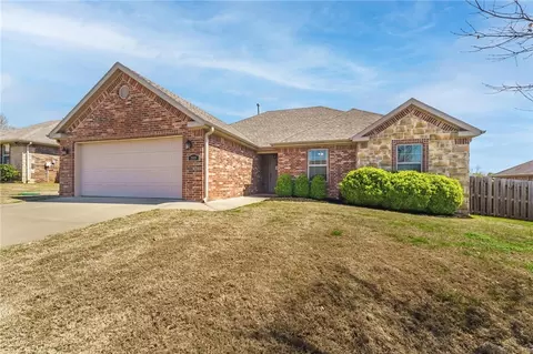 209 Jones St, Lowell, AR 72745