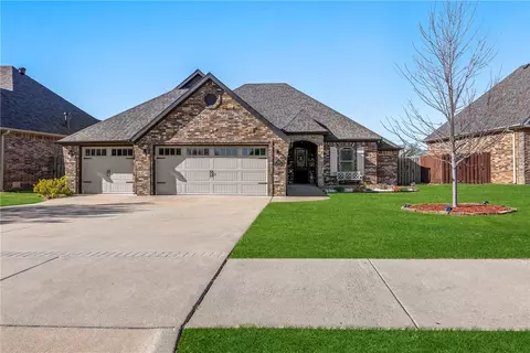 3506 SW Riverwood Pl, Bentonville, AR 72712