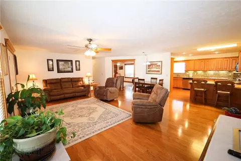 320 Hester Dr, Harrison, AR 72601 photo 5
