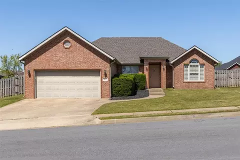311 Asboth Dr, Centerton, AR 72719