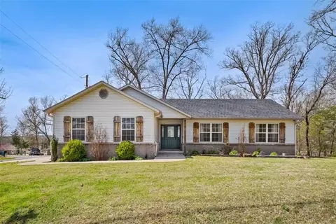2 Haverigg Ln, Bella Vista, AR 72714