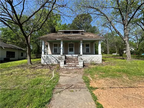 319 N Brown, Clarksville, AR 72830