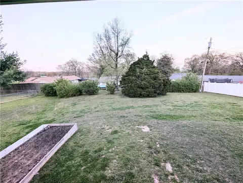 Exterior - 105 Wren St, Harrison, AR 72601 photo 12 of 12
