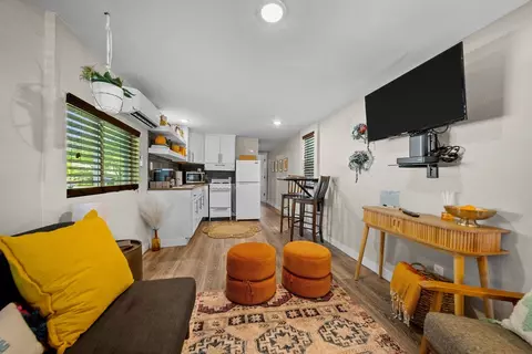 1013 S 1st St, Rogers, AR 72756 photo 4