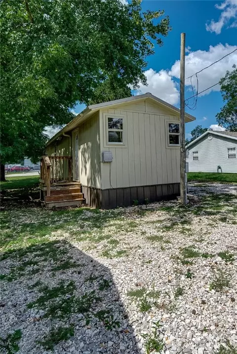 1013 S 1st St, Rogers, AR 72756 photo 18