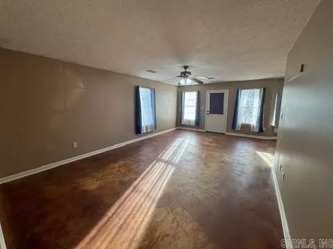 42 Robbye Ln, Searcy, AR 72143 photo 8