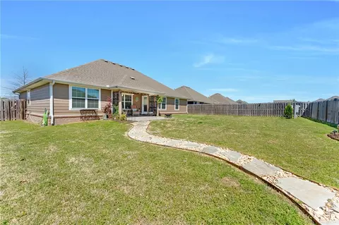 Exterior - 4091 Ridgeton St, Springdale, AR 72764 photo 7 of 7