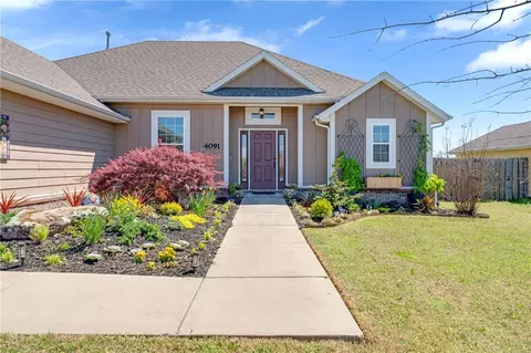 Exterior - 4091 Ridgeton St, Springdale, AR 72764 photo 3 of 7