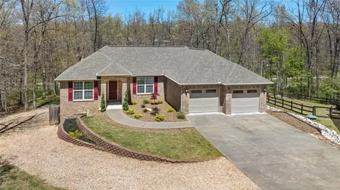 9 Keighley Ln, Bella Vista, AR 72714