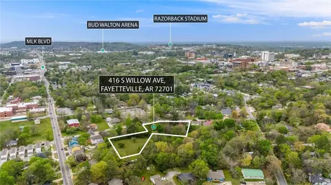 416 S Willow Ave, Fayetteville, AR 72701