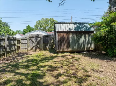 Exterior - 2209 Z St, Fort Smith, AR 72901 photo 10 of 10