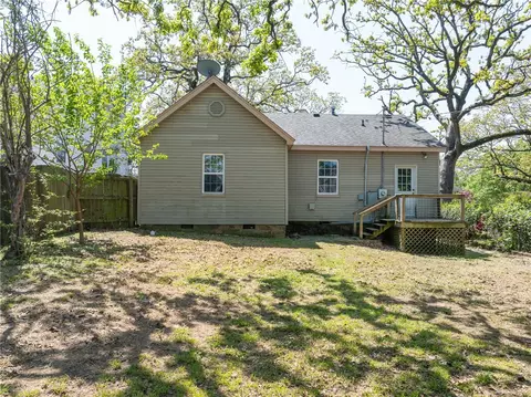 Exterior - 2209 Z St, Fort Smith, AR 72901 photo 4 of 10