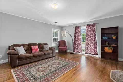 Living - 2209 Z St, Fort Smith, AR 72901 photo 4 of 4