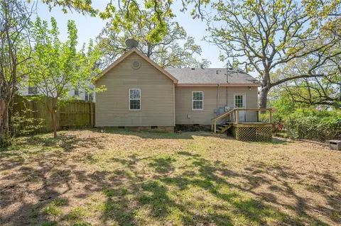 Exterior - 2209 Z St, Fort Smith, AR 72901 photo 3 of 10