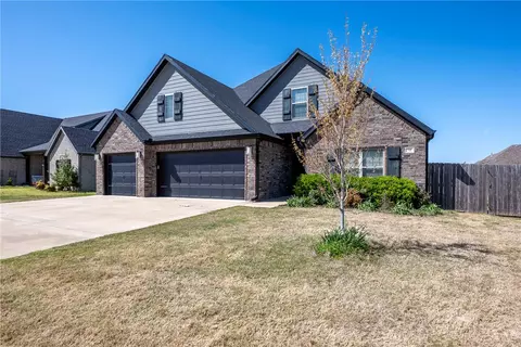 Exterior - 348 Penzo Ave, Springdale, AR 72762 photo 12 of 13