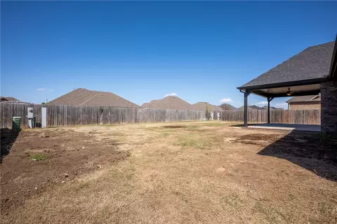 Exterior - 348 Penzo Ave, Springdale, AR 72762 photo 5 of 13
