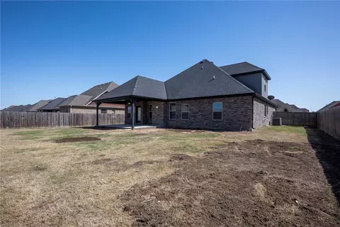 Exterior - 348 Penzo Ave, Springdale, AR 72762 photo 7 of 13