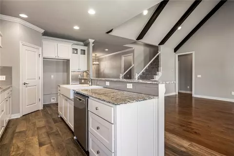 Entry Way - 348 Penzo Ave, Springdale, AR 72762 photo 1 of 2