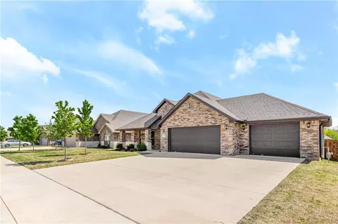 3501 Brittany Rd, Bentonville, AR 72713