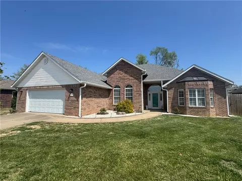 1107 Mallard Ln, Rogers, AR 72756