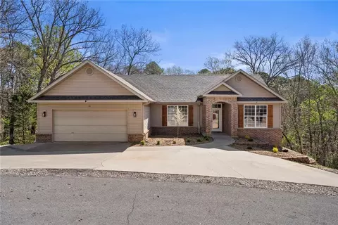 11 Breton Ln, Bella Vista, AR 72715