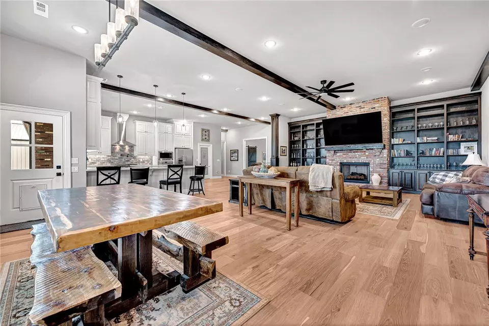 Other - 1563 Ardemagni Rd, Springdale, AR 72762 photo 3 of 13