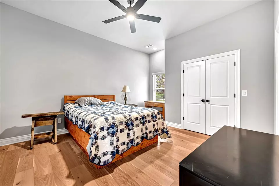 Bedroom - 1563 Ardemagni Rd, Springdale, AR 72762 photo 9 of 9