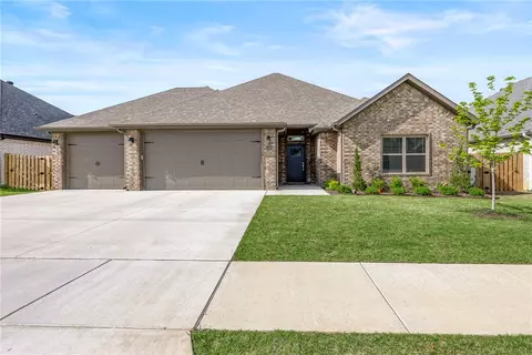 1340 Sessile Oak Way, Bentonville, AR 72713