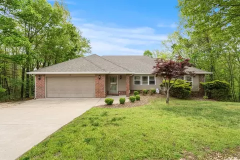 10 Youngblood Ln, Bella Vista, AR 72715