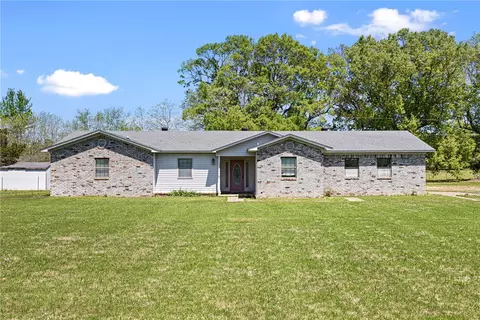 501 SE 8th St, Atkins, AR 72823