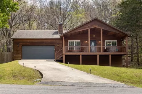 12 Ruswarp Ln, Bella Vista, AR 72714