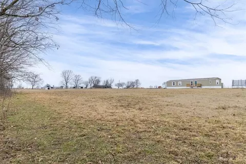 23904 John Bolin Rd, Summers, AR 72769 photo 2
