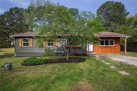220 Stapleton Dr, Prairie Grove, AR 72753