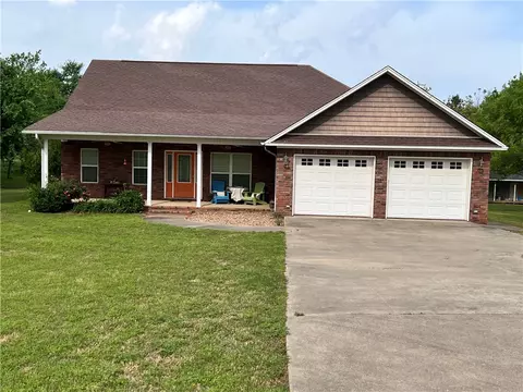 41 Sparks Ln, Russellville, AR 72802
