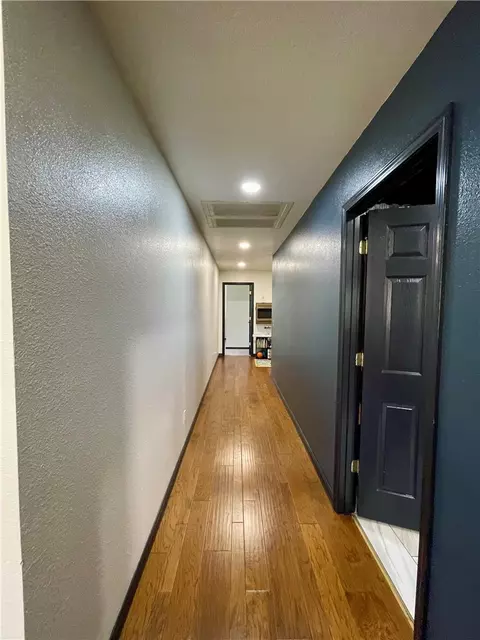 Entry Way - 20742 Highway 295, Wesley, AR 72773 photo 1 of 3