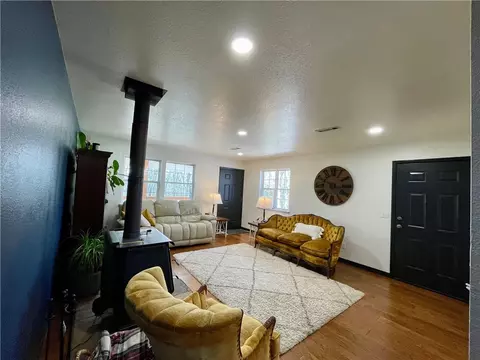 Living - 20742 Highway 295, Wesley, AR 72773 photo 2 of 7