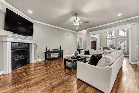 5403 S 60th Pl, Rogers, AR 72758 photo 8