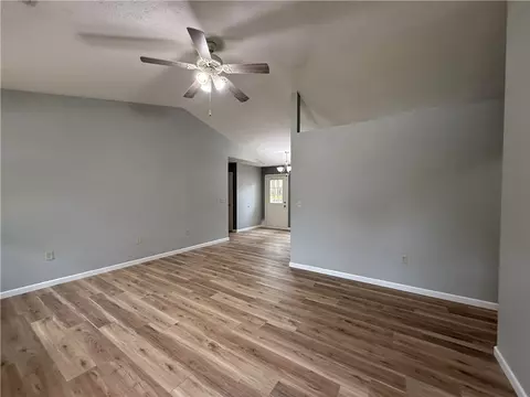 424 E Womack Ave, Harrison, AR 72601 photo 4