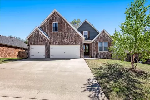 1711 Sweetbriar Way, Centerton, AR 72719