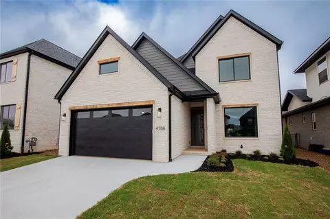 4708 Fieldcrest Ter, Rogers, AR 72758