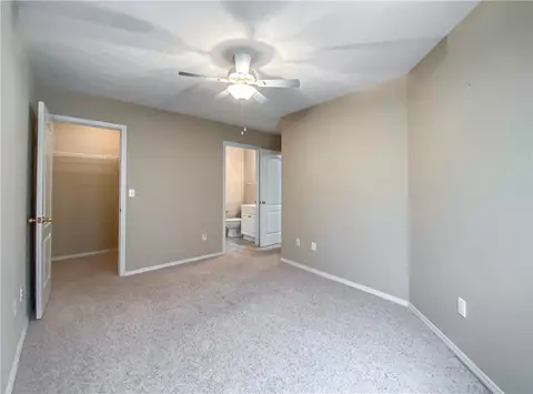 Bedroom - 1615 N Spring Rd #10, Harrison, AR 72601 photo 2 of 2