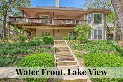 11928 White Oak Dr, Garfield, AR 72732