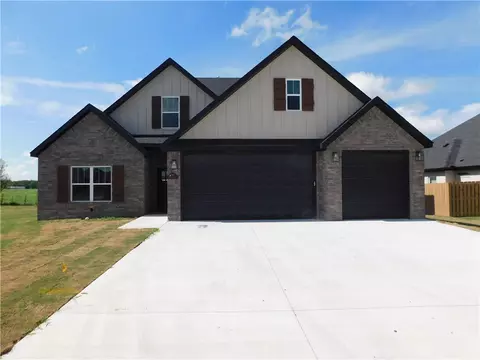 795 Bellagiola Ave, Tontitown, AR 72762