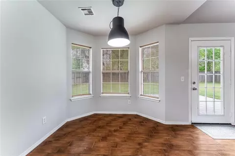 551 Walker St, Centerton, AR 72719 photo 9
